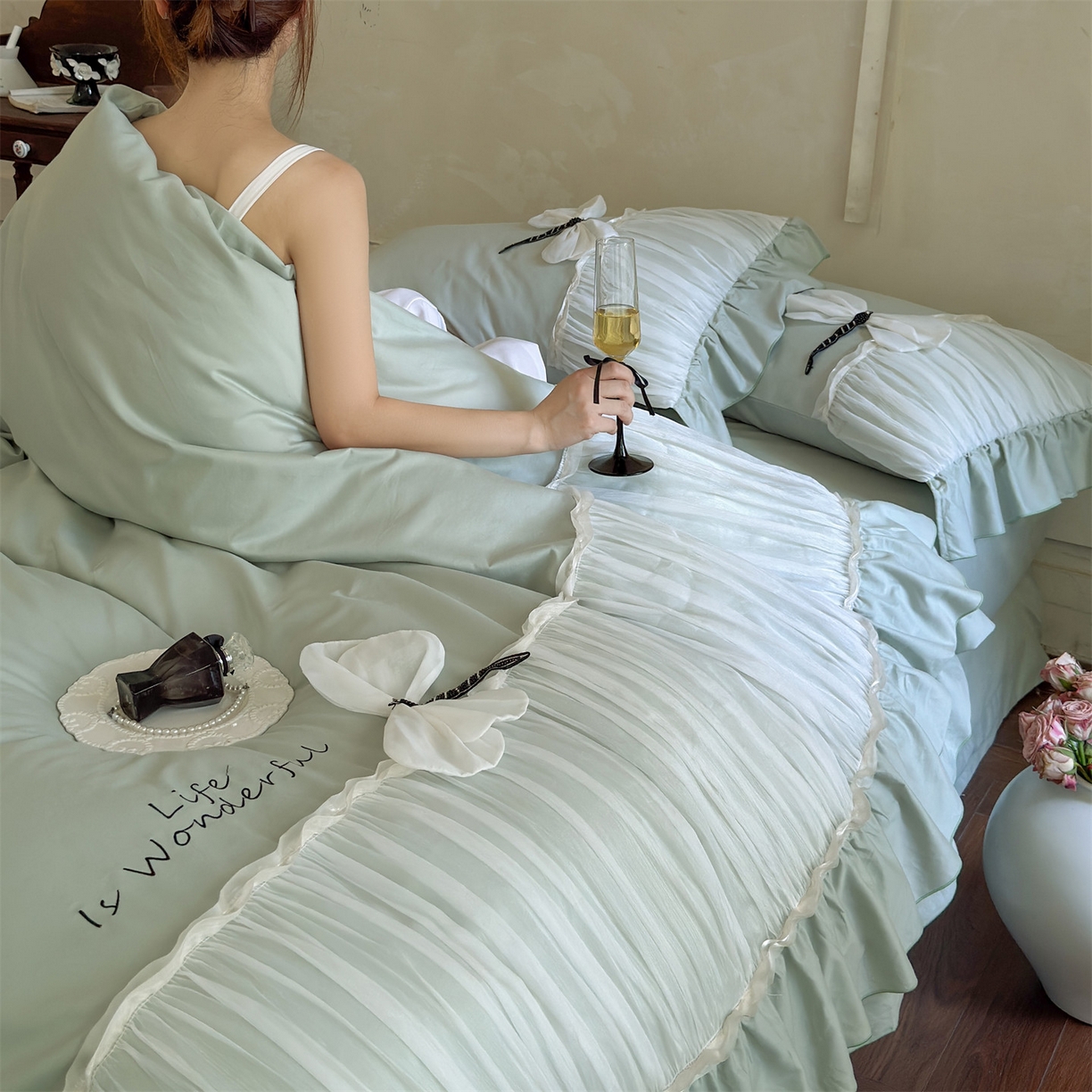 91家纺网 家纺一手货源 找家纺 （总）美娘阁 2025新款长绒棉全棉提花居家款四件套-芙莉亚