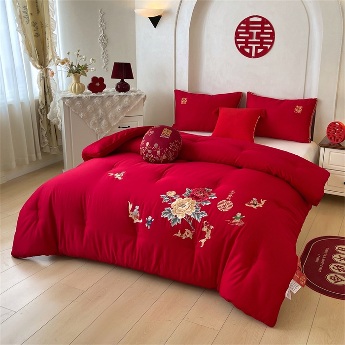 91家纺网 家纺一手货源 找家纺 （总）歌历斯家纺 2025新款60S全棉五子登科喜庆被婚庆被绣花冬被全棉冬被立体边被子被芯四季被春秋被夏被