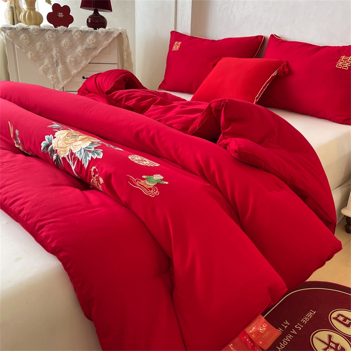 91家纺网 家纺一手货源 找家纺 （总）歌历斯家纺 2025新款60S全棉五子登科喜庆被婚庆被绣花冬被全棉冬被立体边被子被芯四季被春秋被夏被