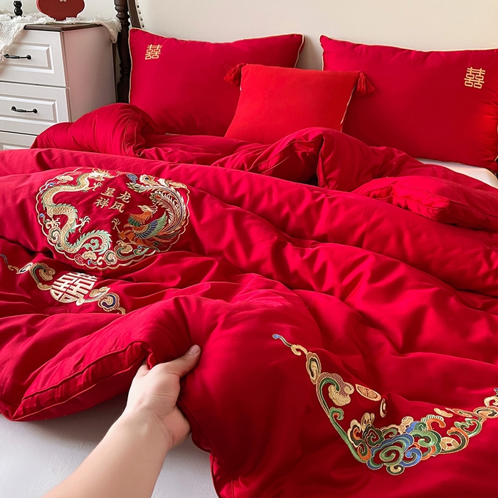91家纺网 家纺一手货源 找家纺 （总）歌历斯家纺 2025新款60S全棉龙凤呈祥喜庆被婚庆被绣花冬被全棉冬被立体边被子被芯四季被春秋被夏被