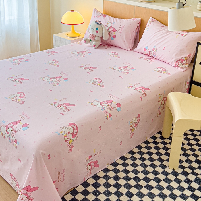 91家纺网 家纺一手货源 找家纺 金丝鸟家纺 2025新款三丽鸥系列全棉斜纹13370单品床单 波点美乐蒂