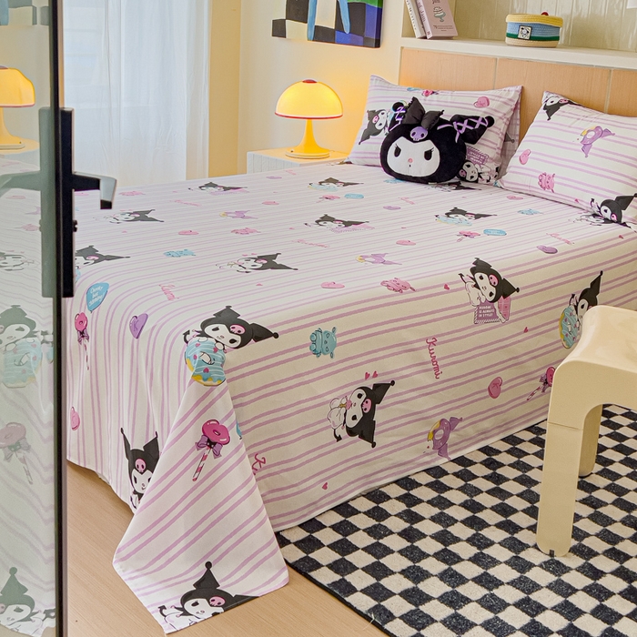 91家纺网 家纺一手货源 找家纺 金丝鸟家纺 2025新款三丽鸥系列全棉斜纹13370单品床单 条纹库洛米