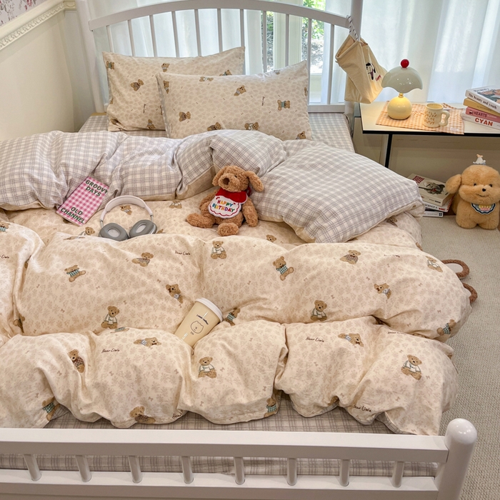 91家纺网 家纺一手货源 找家纺 盛馨家纺 2025年开学季秋冬新品小清新全棉学生三件套四件套床笠四件套跑量款系列 布偶熊
