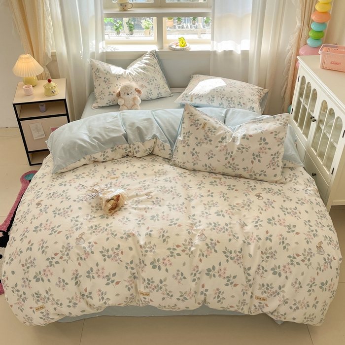 91家纺网 家纺一手货源 找家纺 盛馨家纺 2025年开学季秋冬新品小清新全棉学生三件套四件套床笠四件套跑量款系列 春日小花