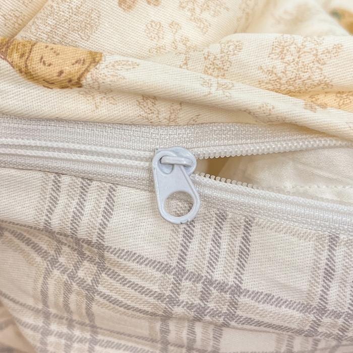 91家纺网 家纺一手货源 找家纺 盛馨家纺 2025年开学季秋冬新品小清新全棉学生三件套四件套床笠四件套跑量款系列 布偶熊