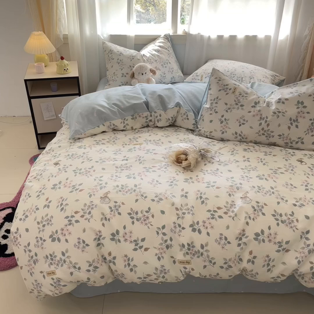 91家纺网 家纺一手货源 找家纺 盛馨家纺 2025年开学季秋冬新品小清新全棉学生三件套四件套床笠四件套跑量款系列 春日小花