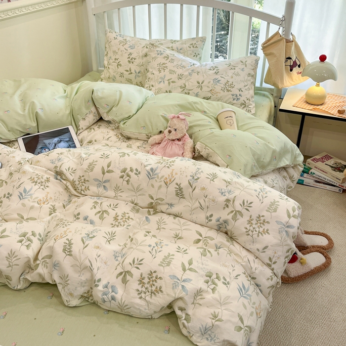 91家纺网 家纺一手货源 找家纺 盛馨家纺 2025年开学季秋冬新品小清新全棉学生三件套四件套床笠四件套跑量款系列 花草之家