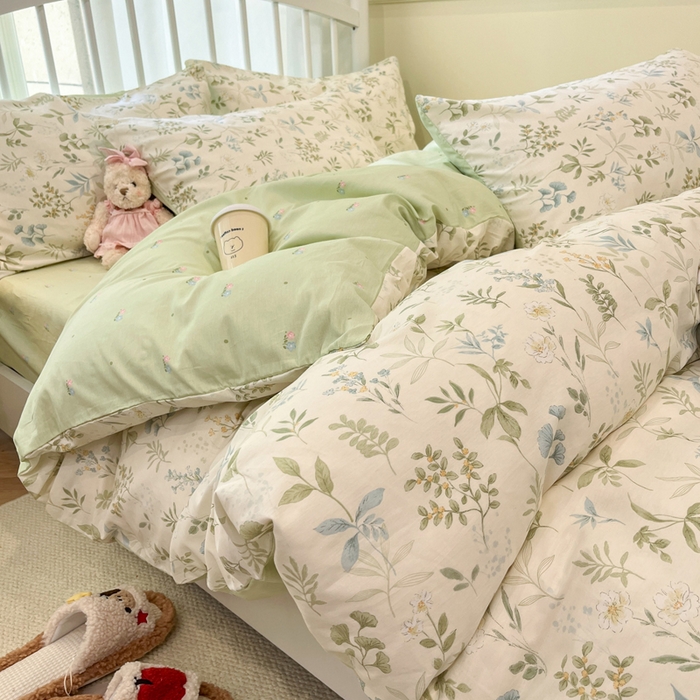 91家纺网 家纺一手货源 找家纺 盛馨家纺 2025年开学季秋冬新品小清新全棉学生三件套四件套床笠四件套跑量款系列 花草之家