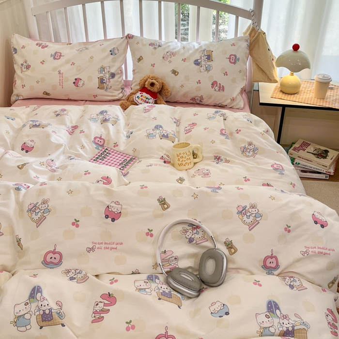 91家纺网 家纺一手货源 找家纺 盛馨家纺 2025年开学季秋冬新品小清新全棉学生三件套四件套床笠四件套跑量款系列 甜甜猫步