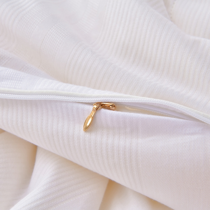 91家纺网 家纺一手货源 找家纺 小牛席业 2025新款全棉小提花大豆立体二合一子母被系列 全棉小提花立体二合一子母被-提花白色