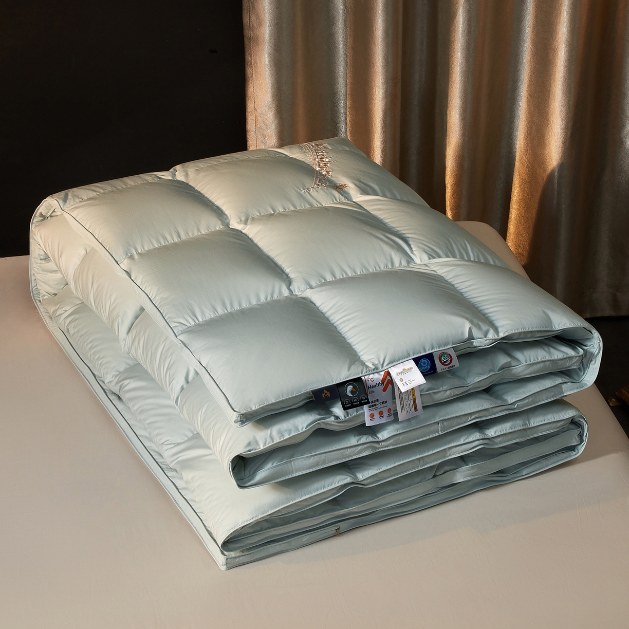 91家纺网 家纺一手货源 找家纺 织梦人羽绒工厂店2025新款羽绒被壳 蝶韵-水绿