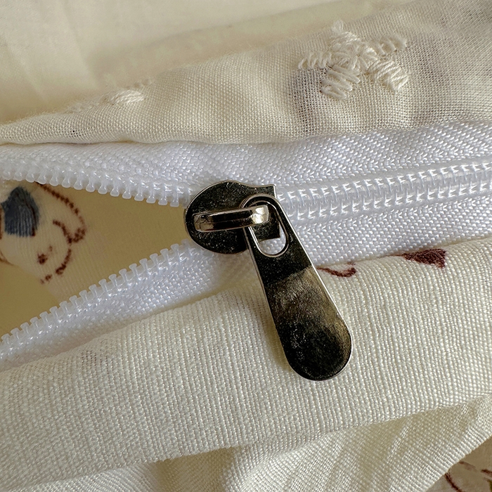 91家纺网 家纺一手货源 找家纺 思诺羽床笠 2025新款A类法式小清新皱皱纱花边蕾丝水洗棉床上四件套宿舍床笠三件套 兔兔世界