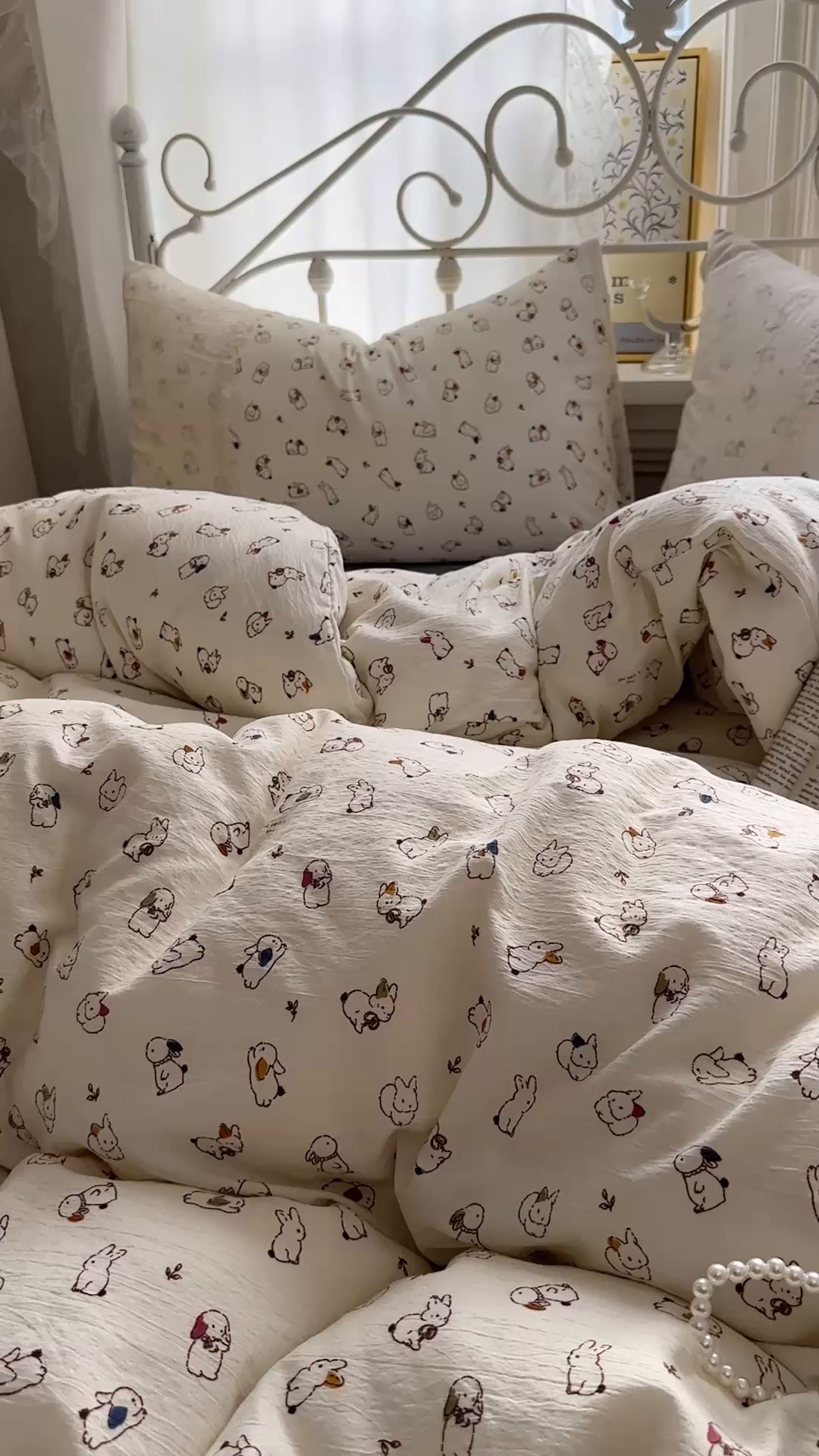 91家纺网 家纺一手货源 找家纺 思诺羽床笠 2025新款A类法式小清新皱皱纱花边蕾丝水洗棉床上四件套宿舍床笠三件套 兔兔世界