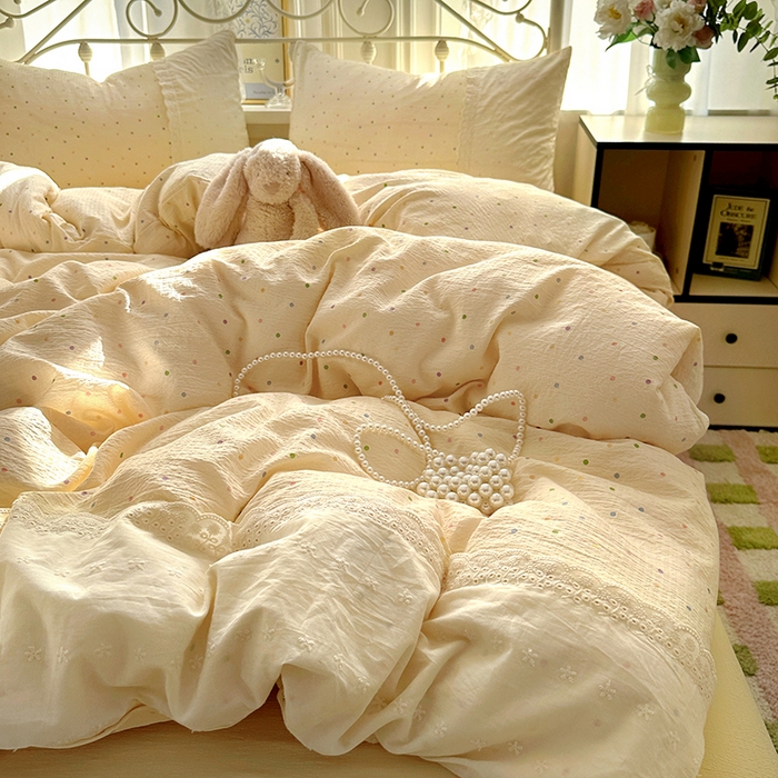 91家纺网 家纺一手货源 找家纺 思诺羽床笠 2025新款A类法式小清新皱皱纱花边蕾丝水洗棉床上四件套宿舍床笠三件套 奶油波点