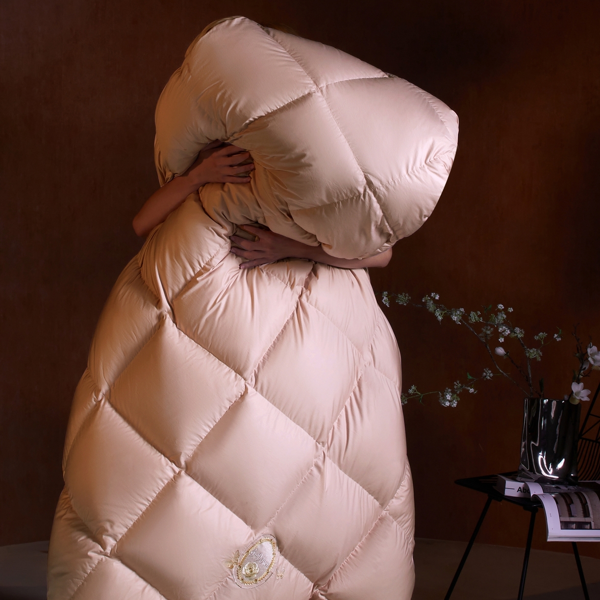 91家纺网 家纺一手货源 找家纺 织梦人羽绒工厂店2025新款羽绒被壳 蝶羽-豆沙