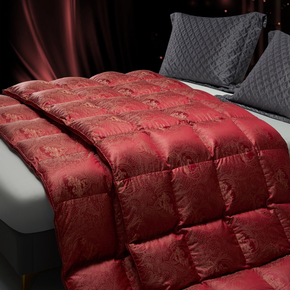 91家纺网 家纺一手货源 找家纺 织梦人羽绒工厂店2025新款羽绒被壳 高精密提花-罗马庄园大红