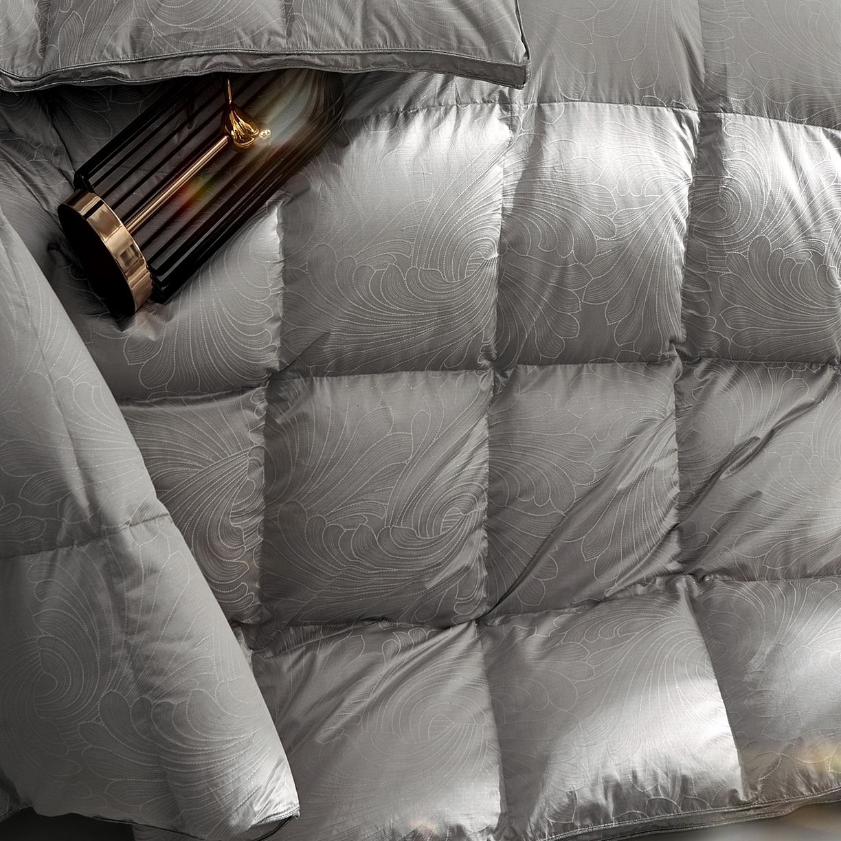 91家纺网 家纺一手货源 找家纺 织梦人羽绒工厂店2025新款羽绒被壳 高精密提花-蒙娜丽莎舒雅灰