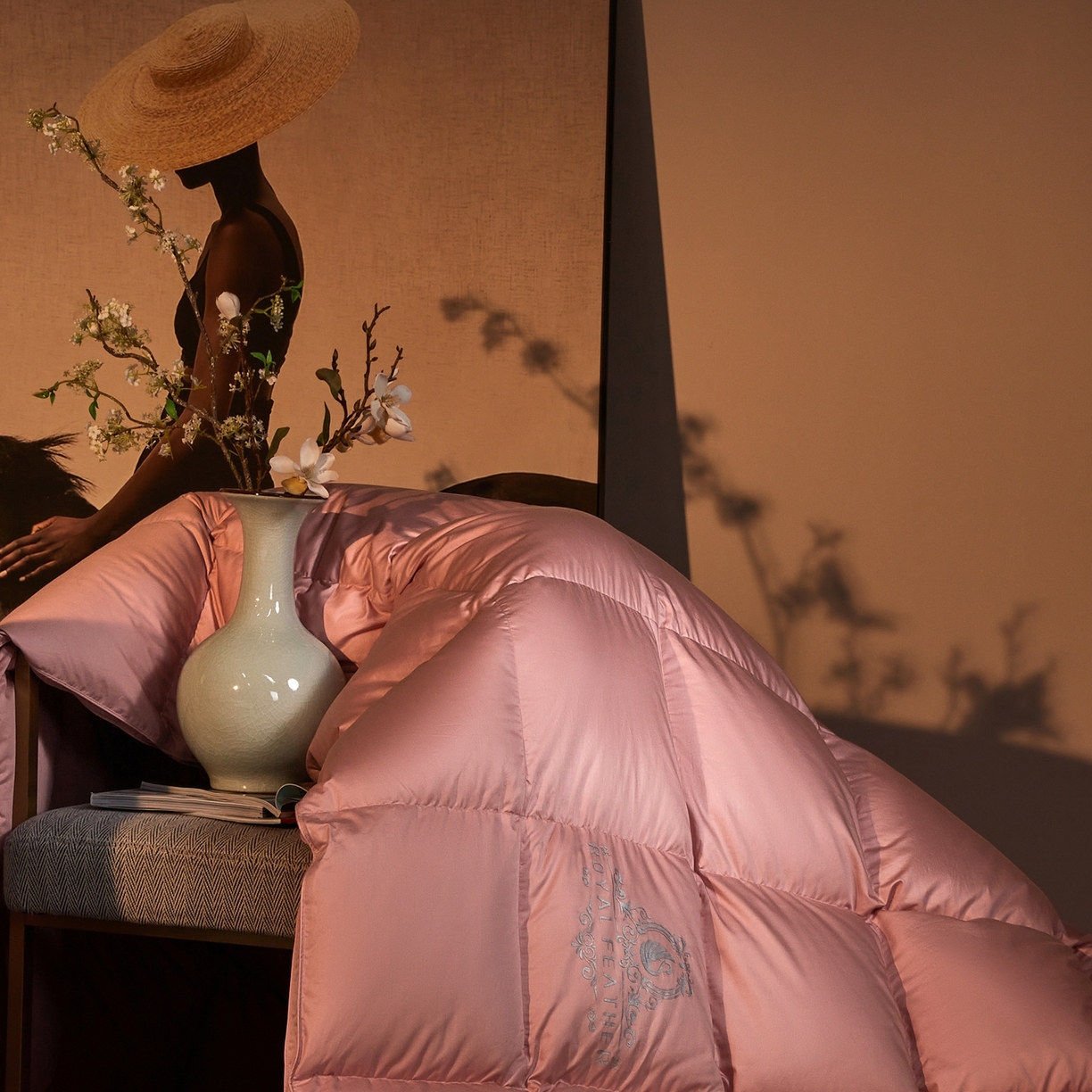 91家纺网 家纺一手货源 找家纺 织梦人羽绒工厂店2025新款羽绒被壳 莱赛尔-豆沙