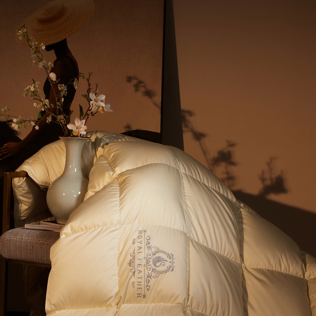 91家纺网 家纺一手货源 找家纺 织梦人羽绒工厂店2025新款羽绒被壳 莱赛尔-米黄