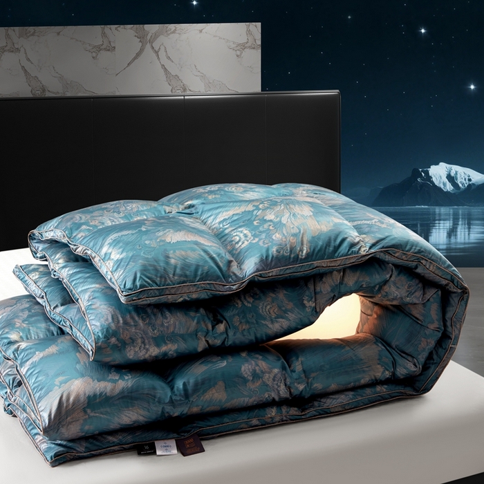 91家纺网 家纺一手货源 找家纺 织梦人羽绒工厂店 2025新款高蓬松羽绒被85鸭绒大牌同款花型 观沧海金