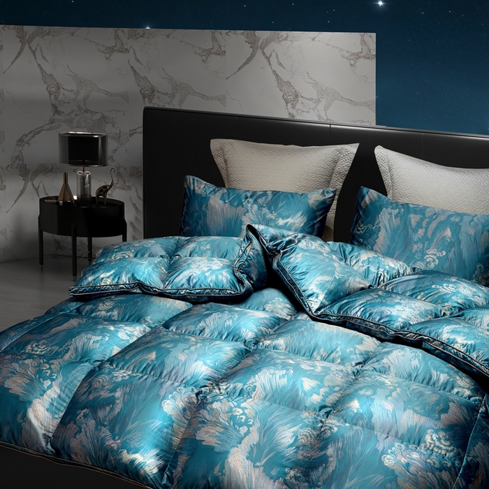 91家纺网 家纺一手货源 找家纺 织梦人羽绒工厂店 2025新款高蓬松羽绒被85鸭绒大牌同款花型 观沧海金