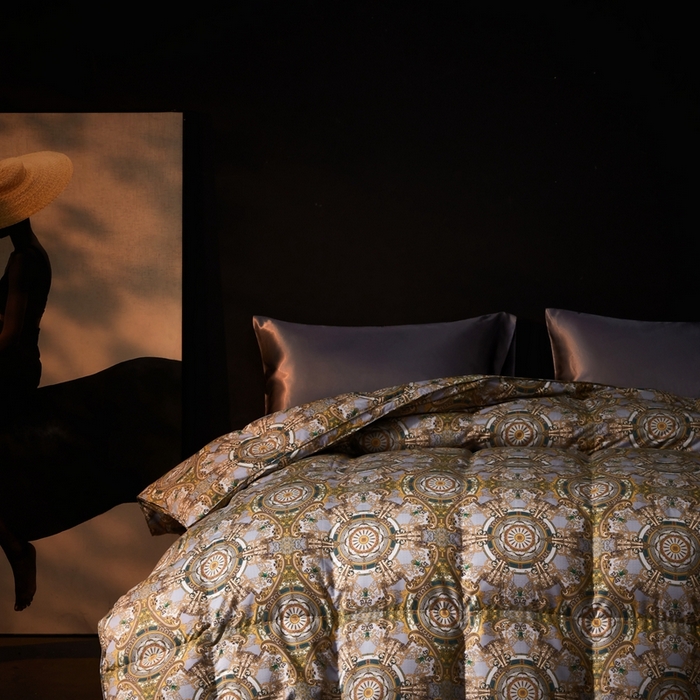 91家纺网 家纺一手货源 找家纺 织梦人羽绒工厂店 2025新款高蓬松羽绒被85鸭绒大牌同款花型 罗马风情