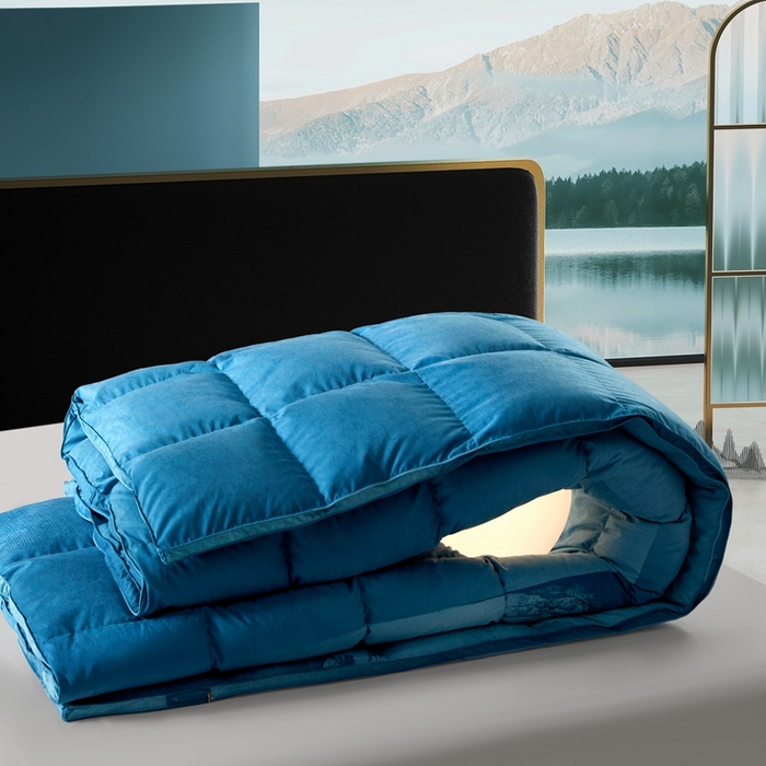 91家纺网 家纺一手货源 找家纺 织梦人羽绒工厂店 2025新款高蓬松羽绒被85鸭绒大牌同款花型 秋山晚翠