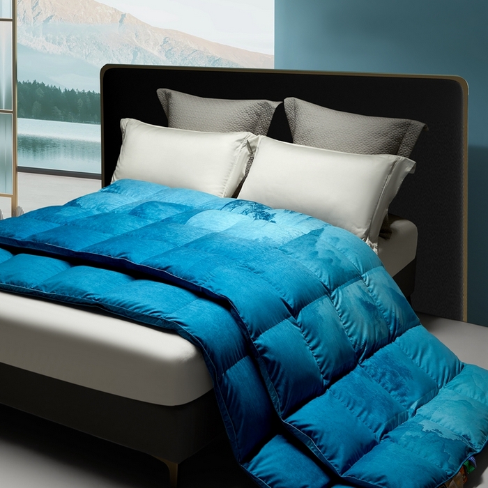 91家纺网 家纺一手货源 找家纺 织梦人羽绒工厂店 2025新款高蓬松羽绒被85鸭绒大牌同款花型 秋山晚翠