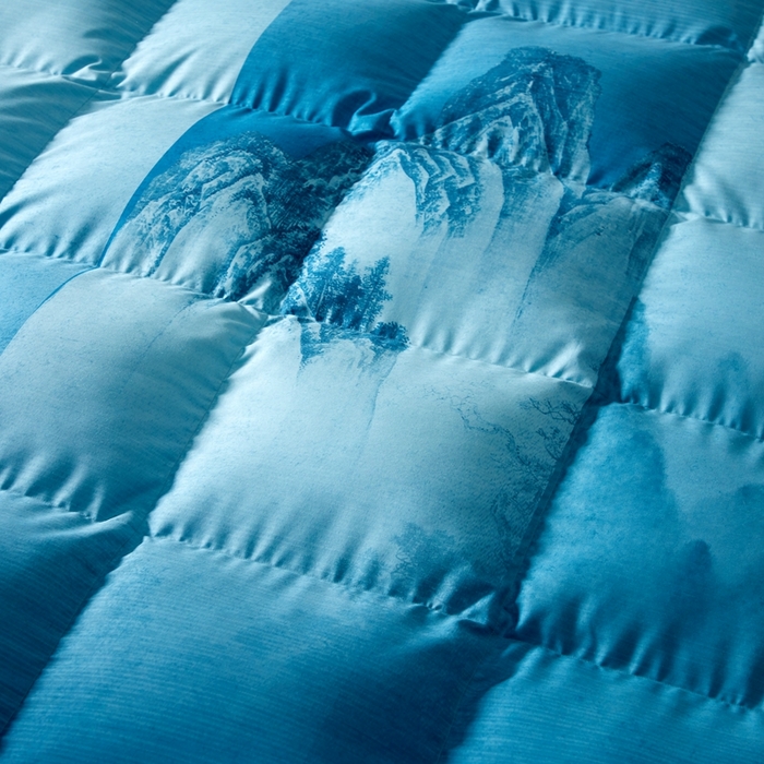 91家纺网 家纺一手货源 找家纺 织梦人羽绒工厂店 2025新款高蓬松羽绒被85鸭绒大牌同款花型 秋山晚翠