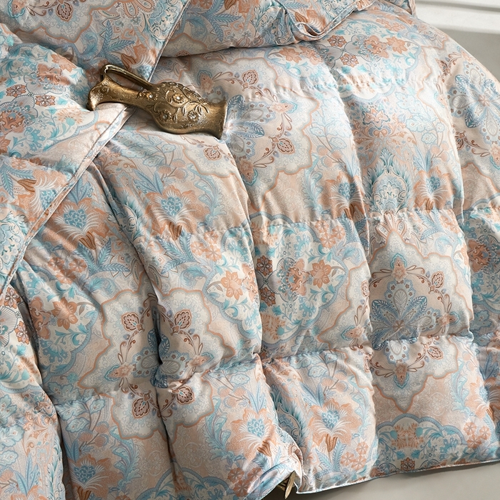 91家纺网 家纺一手货源 找家纺 织梦人羽绒工厂店 2025新款高蓬松羽绒被85鸭绒大牌同款花型 尊羽