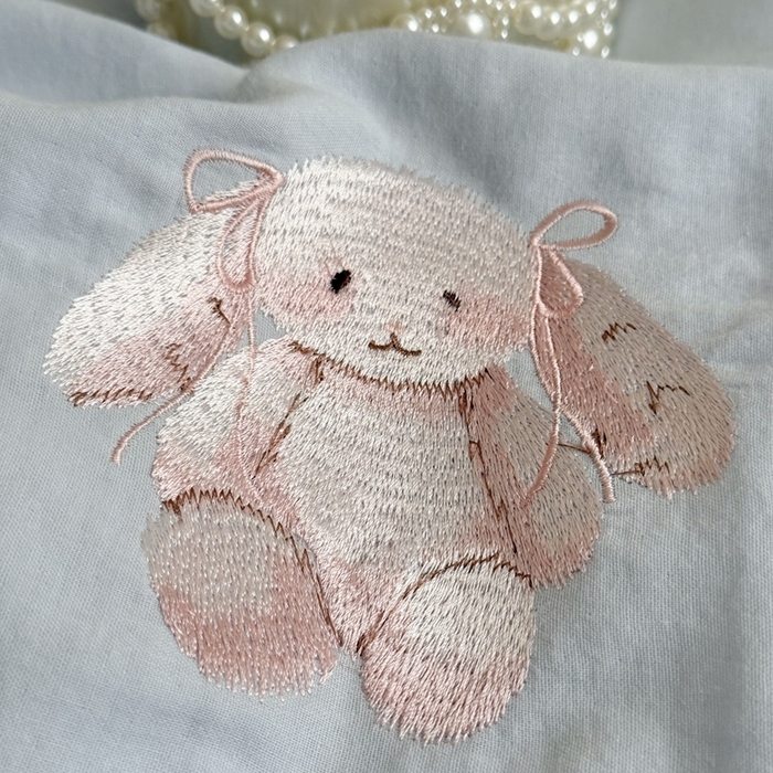 91家纺网 家纺一手货源 找家纺 鹿班家居 2025新款全棉纯棉皱皱纱精密刺绣四件套-糯糯奶泡（标准会员-20元） 糯糯奶泡-蓝色