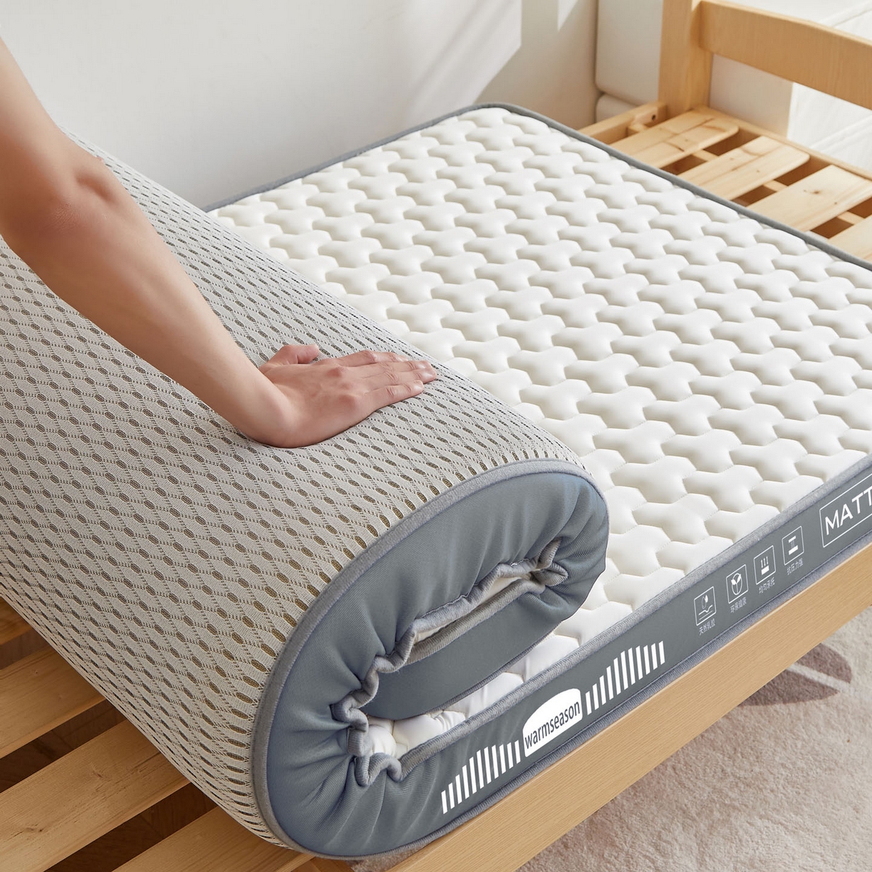 91家纺网 家纺一手货源 找家纺 （总）暖季家纺 暖季家纺 2025新款立体三菱格海绵学生床垫