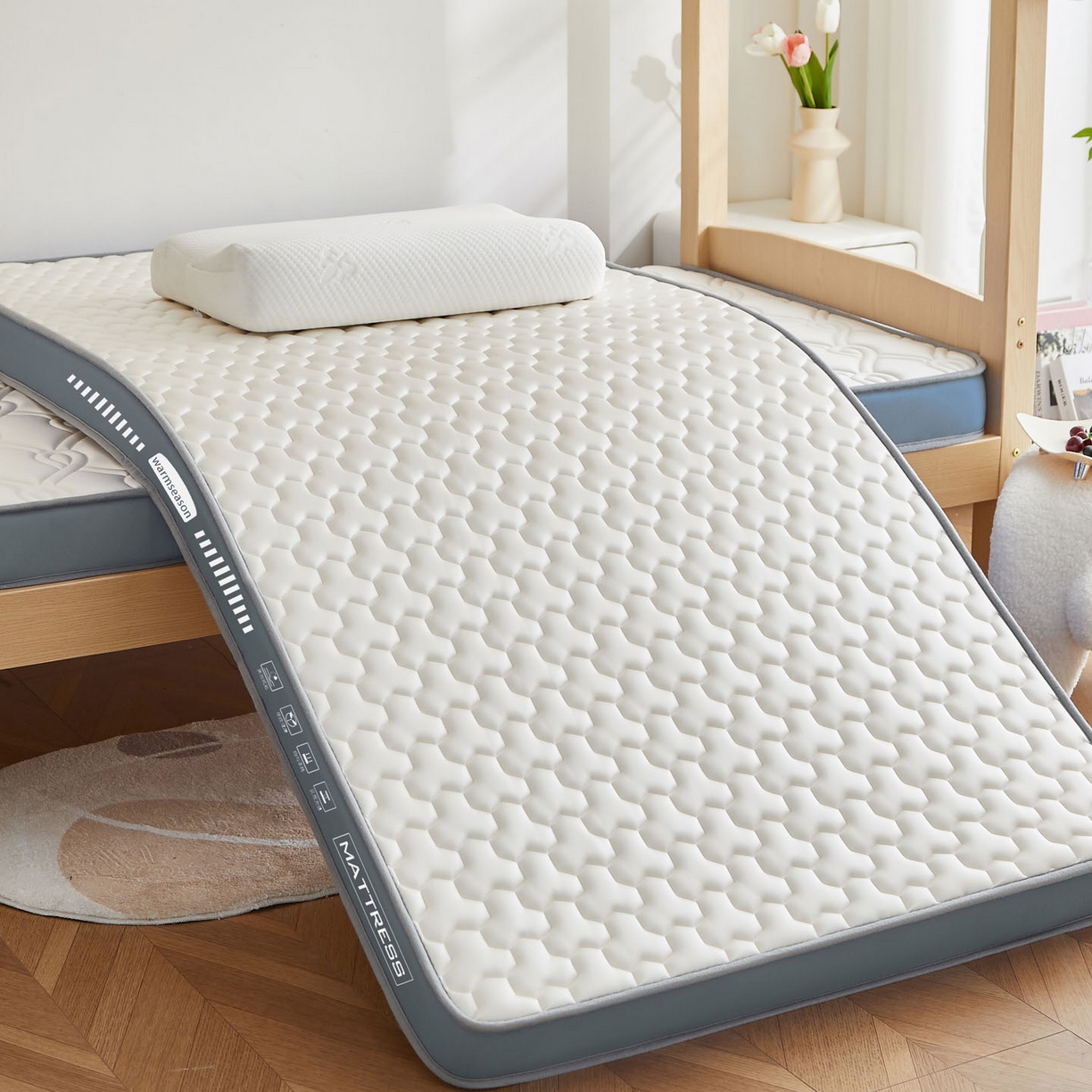 91家纺网 家纺一手货源 找家纺 暖季家纺 暖季家纺 2025新款立体三菱格海绵学生床垫 立体海绵灰-三棱格白