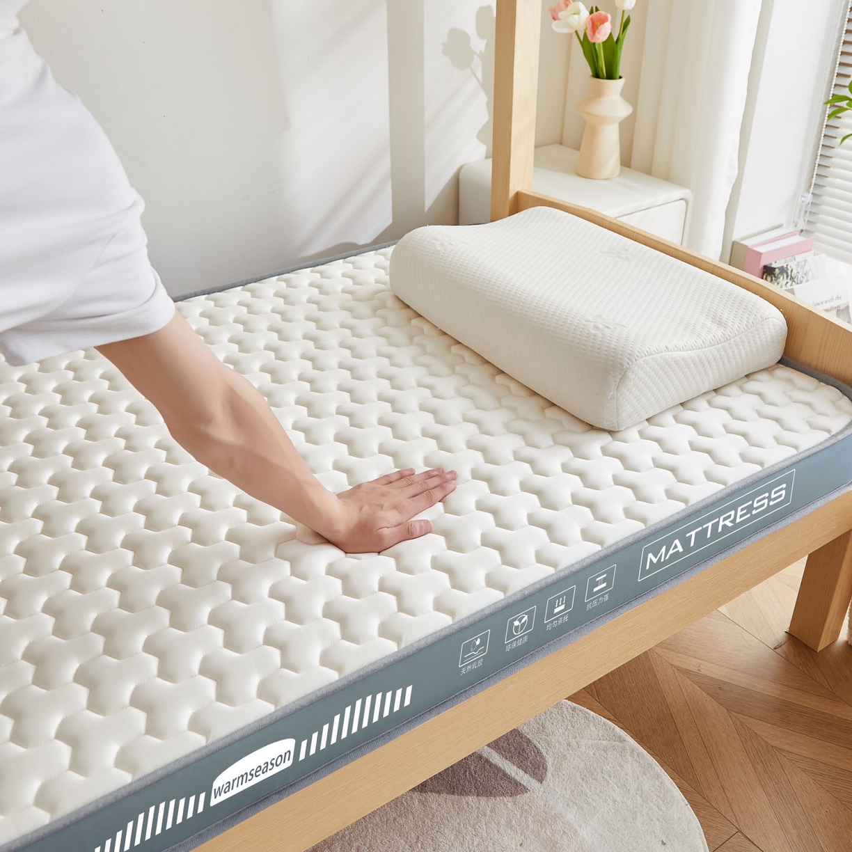 91家纺网 家纺一手货源 找家纺 暖季家纺 暖季家纺 2025新款立体三菱格海绵学生床垫 立体海绵灰-三棱格白