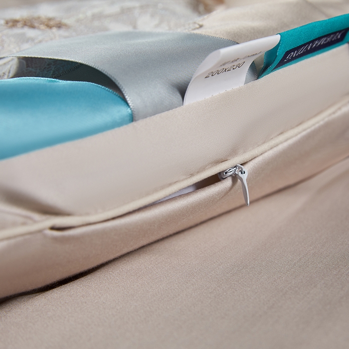 91家纺网 家纺一手货源 找家纺 小牛席业2025新款尚品天丝棉恒温冬被 玉色