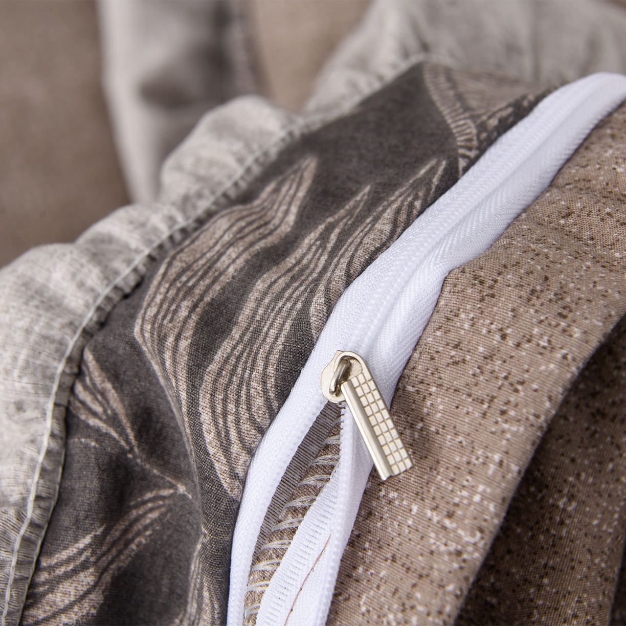 91家纺网 家纺一手货源 找家纺 赛丽雅 2025秋冬新款加厚130克高克重中古复古风磨毛四件套 佩利斯