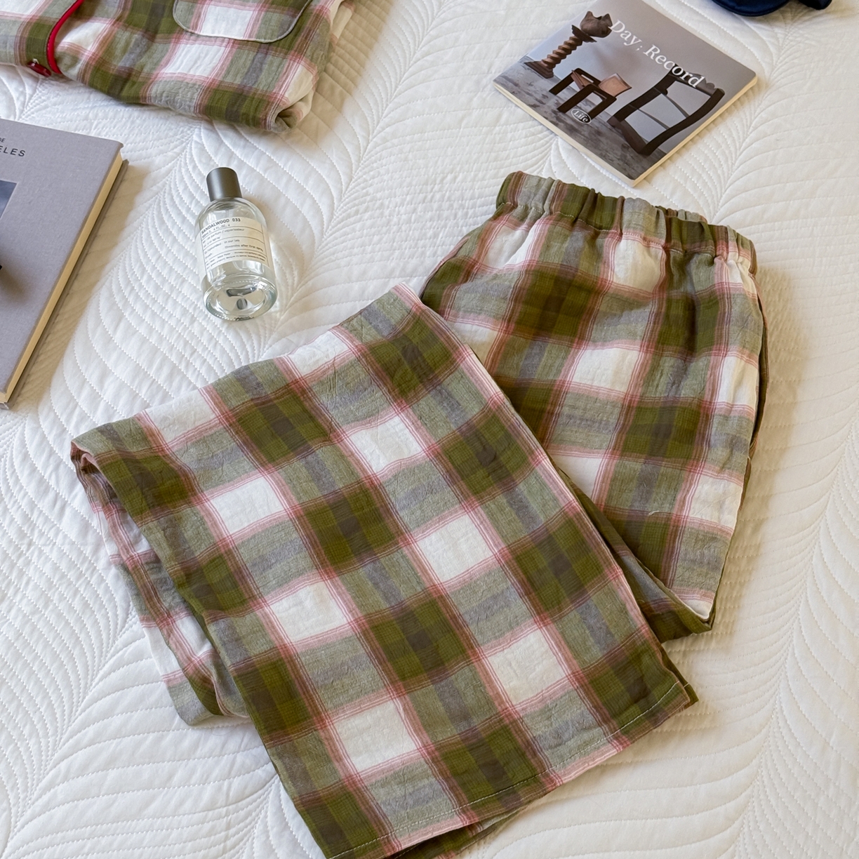 91家纺网 家纺一手货源 找家纺 山舍家居 2025新款全棉纯棉色织双层纱家居服 沉睡森林