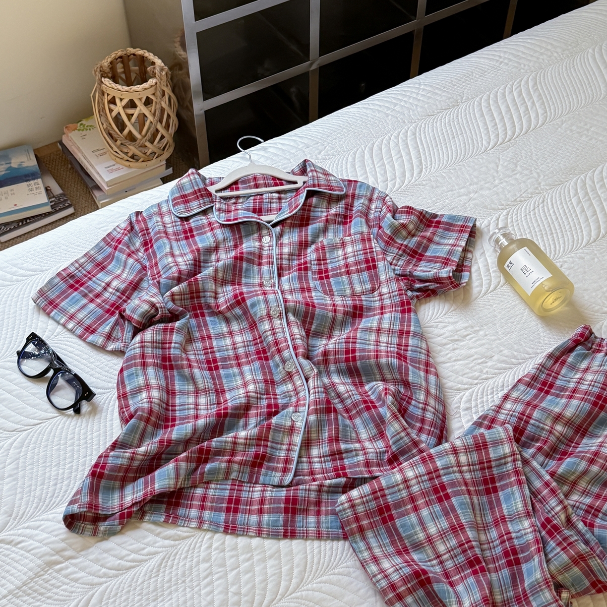 91家纺网 家纺一手货源 找家纺 山舍家居 2025新款全棉纯棉色织双层纱家居服 伦敦晚报