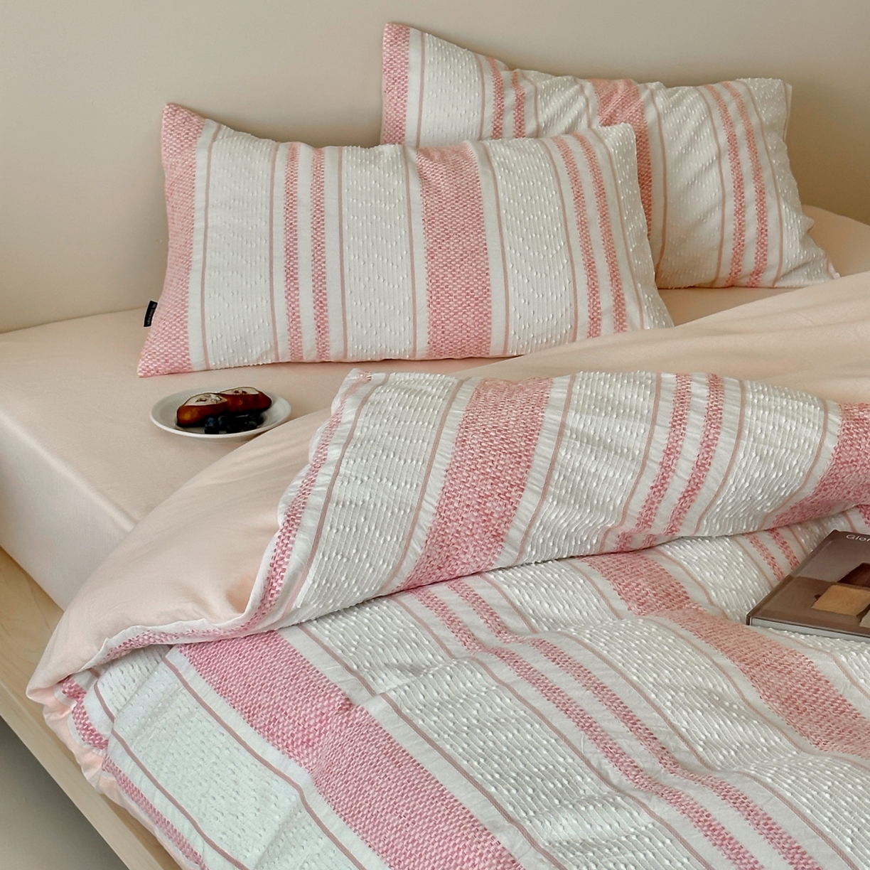 91家纺网 家纺一手货源 找家纺 （总）蜜宿 2025新款全棉纯棉穿线提花四件套-云舒