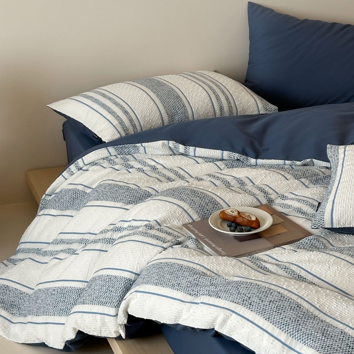 91家纺网 家纺一手货源 找家纺 蜜宿 2025新款全棉纯棉穿线提花四件套-云舒 云舒-蓝