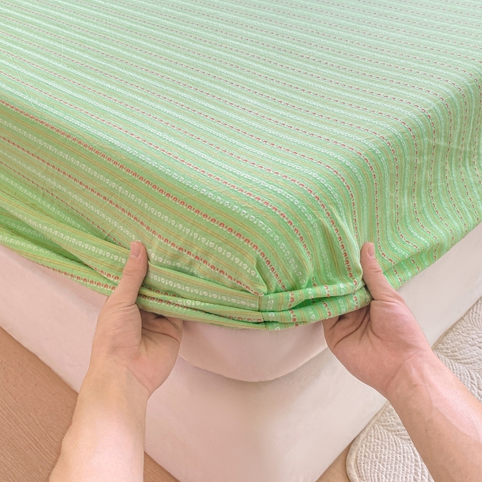 91家纺网 家纺一手货源 找家纺 灰鲸 2025新款全棉纯棉色织提花单床笠 床笠单件 美拉-绿