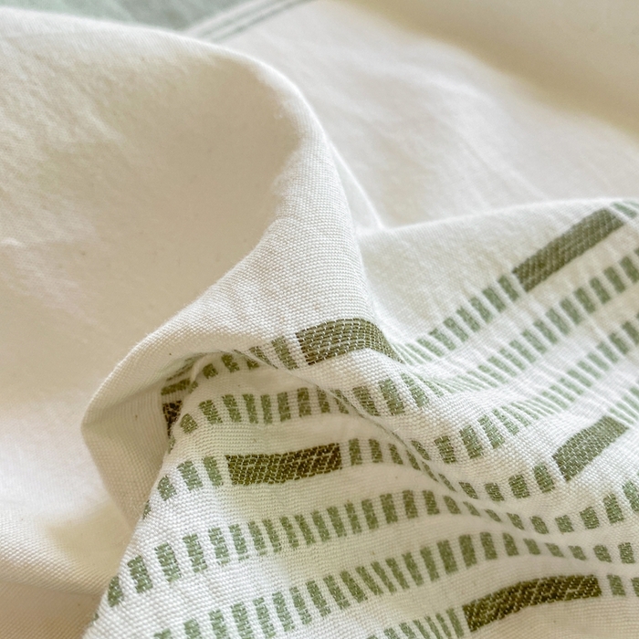 91家纺网 家纺一手货源 找家纺 灰鲸 2025新款全棉纯棉色织提花单床笠 床笠单件 素瑾-绿