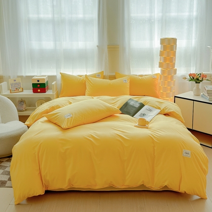 91家纺网 家纺一手货源 找家纺 花香四季家纺 2025新款全棉13376纯棉素色四件套系列床单床笠枕套单品 姜黄