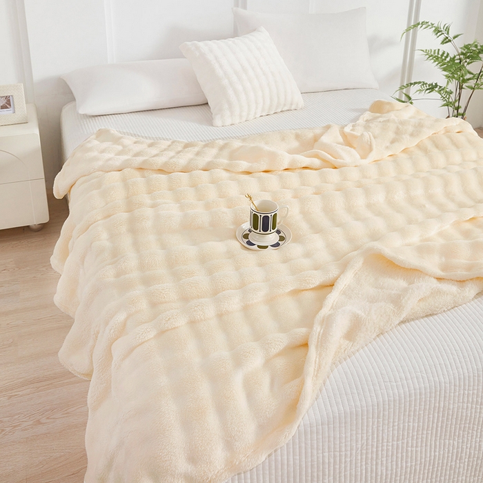 91家纺网 家纺一手货源 找家纺 肖恩毯业 2025新款托斯卡纳兔毛绒炫彩毛毯泡泡绒牛奶绒毯沙发盖毯跨境专供外贸出口可定制尺寸量大可谈 炫彩米白