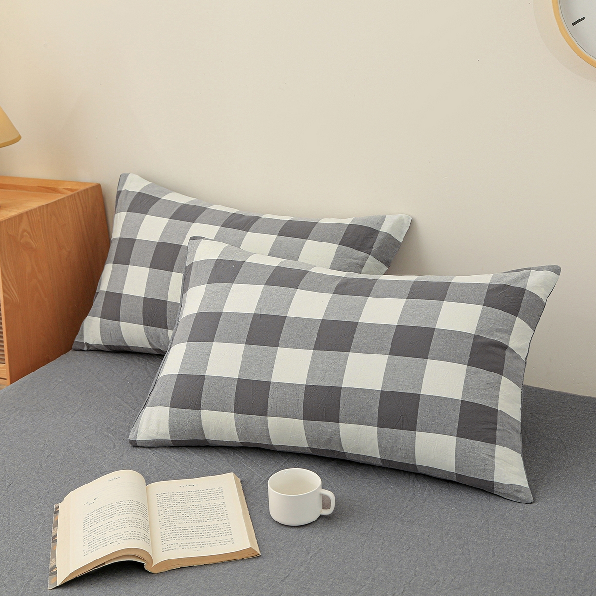 91家纺网 家纺一手货源 找家纺 牛魔王家居 2025新款水洗棉格子冬被春秋被纤维被被子 灰中格