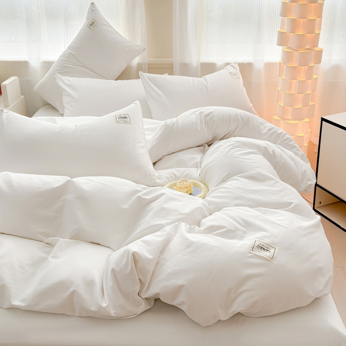 91家纺网 家纺一手货源 找家纺 花香四季家纺 2025新款全棉13376纯棉素色四件套系列床单床笠枕套单品 奶油白