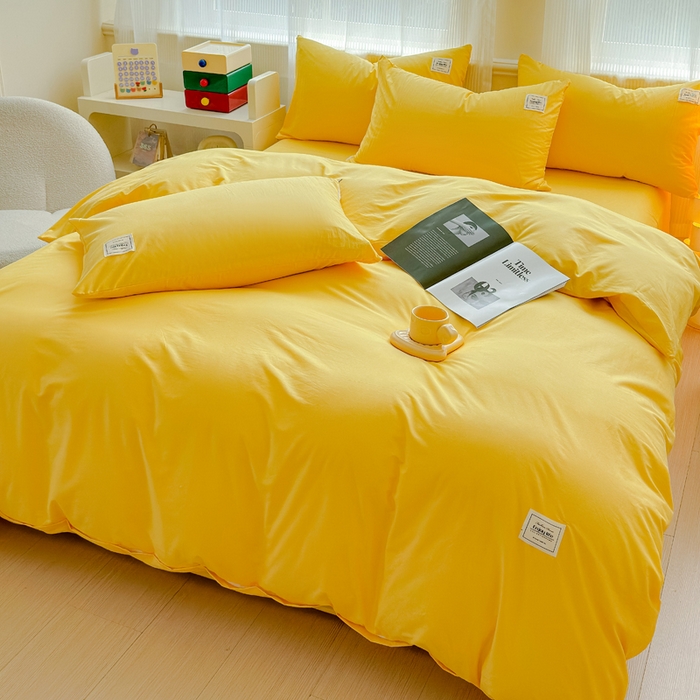 91家纺网 家纺一手货源 找家纺 花香四季家纺 2025新款全棉13376纯棉素色四件套系列床单床笠枕套单品 姜黄