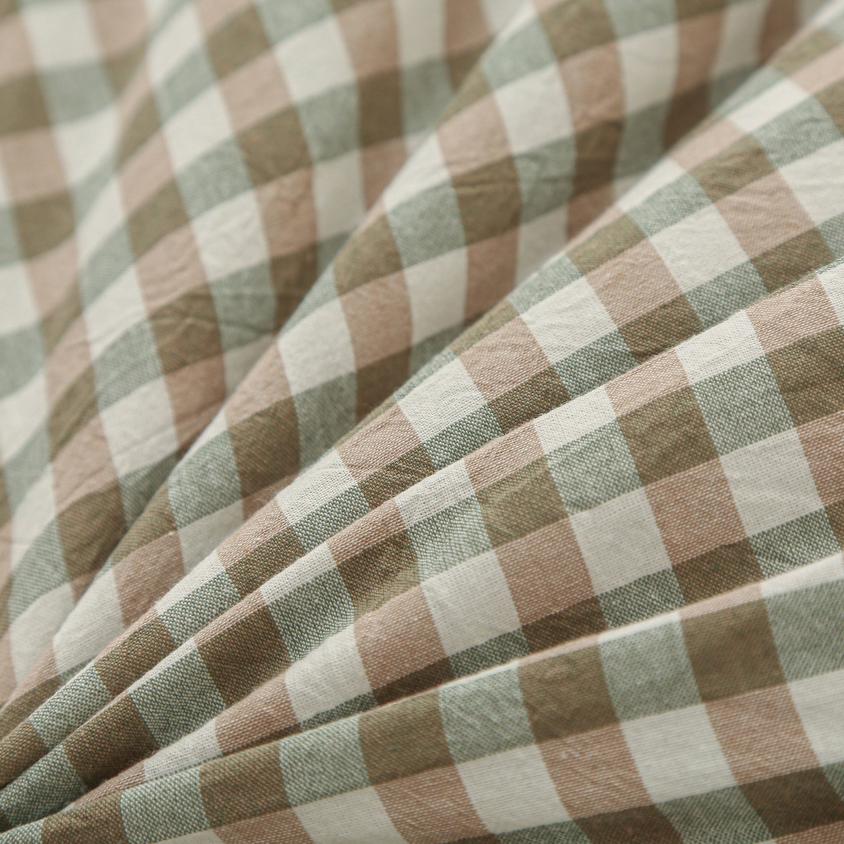 91家纺网 家纺一手货源 找家纺 牛魔王家居 2025新款水洗棉格子冬被春秋被纤维被被子 绿小格