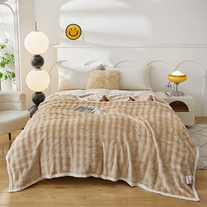 91家纺网 家纺一手货源 找家纺 七里香 2025新款A类跨境外贸托卡斯兔毛绒牛奶绒毛毯泡泡毯多功能盖毯 泡泡毯-米咖