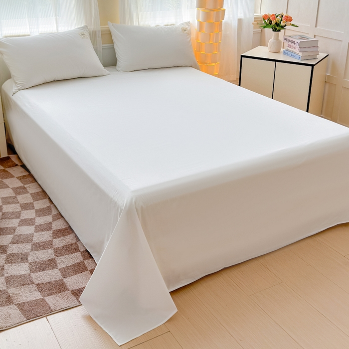 91家纺网 家纺一手货源 找家纺 花香四季家纺 2025新款全棉13376纯棉素色四件套系列床单床笠枕套单品 奶油白